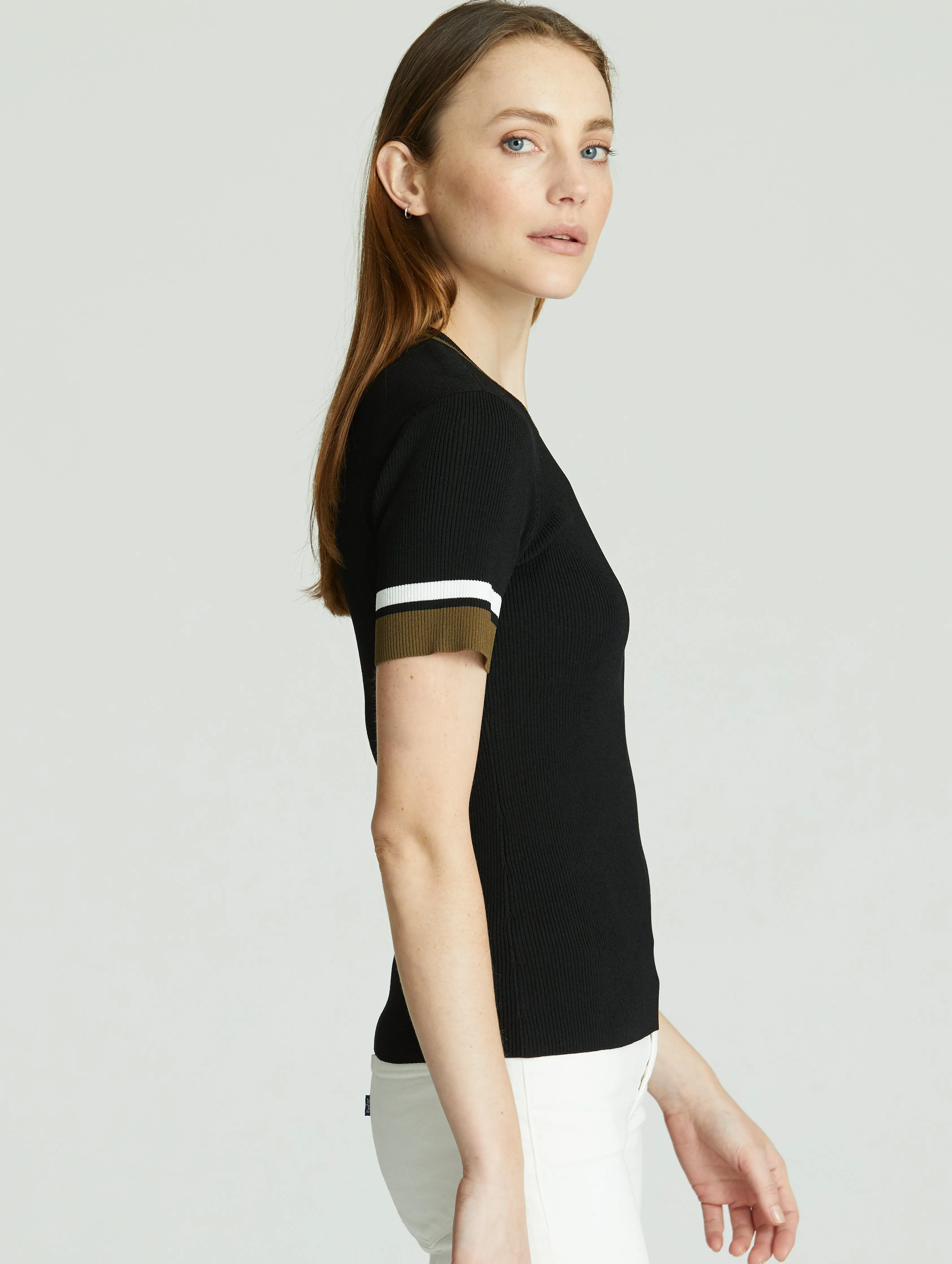 Short-Sleeve Rib-Knit Crew Sweater - Onyx Black